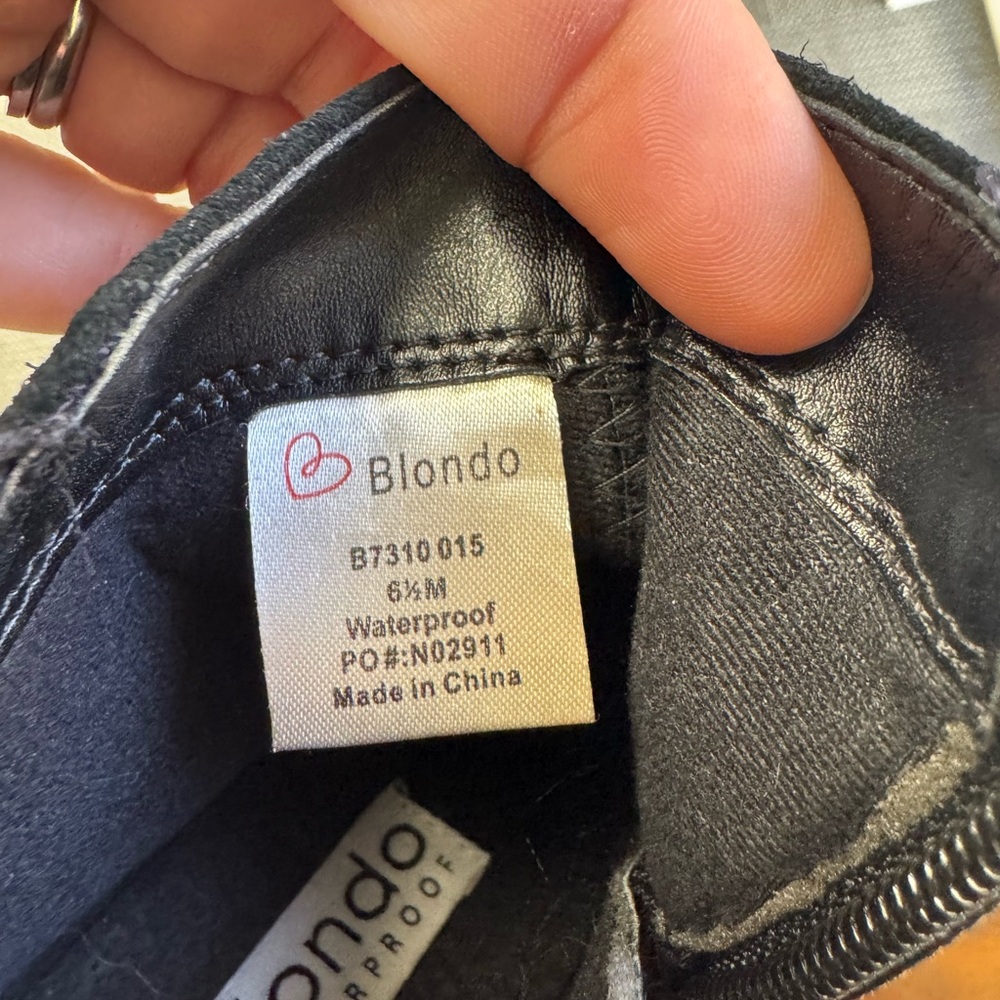 Blondo Samara Black Suede Waterproof Zip Bootie, size 6.5 - Picture 13 of 14
